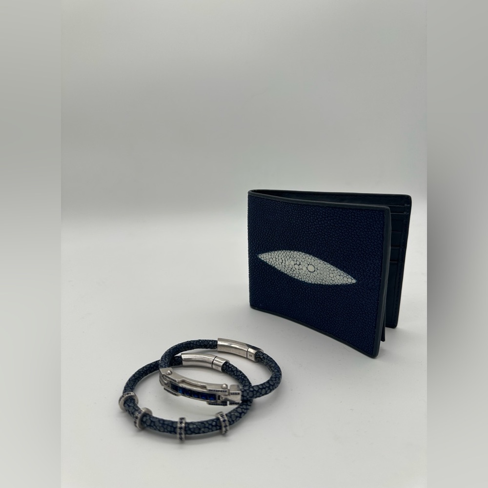 Stingray skin wallet and bracelets with sterling silver and blue sapphires💙💙💙